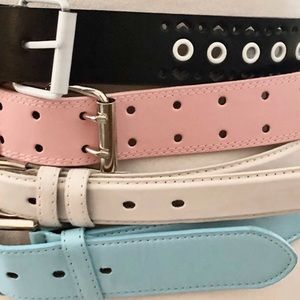 4 Womens Colorful Medium Size  Never Wor